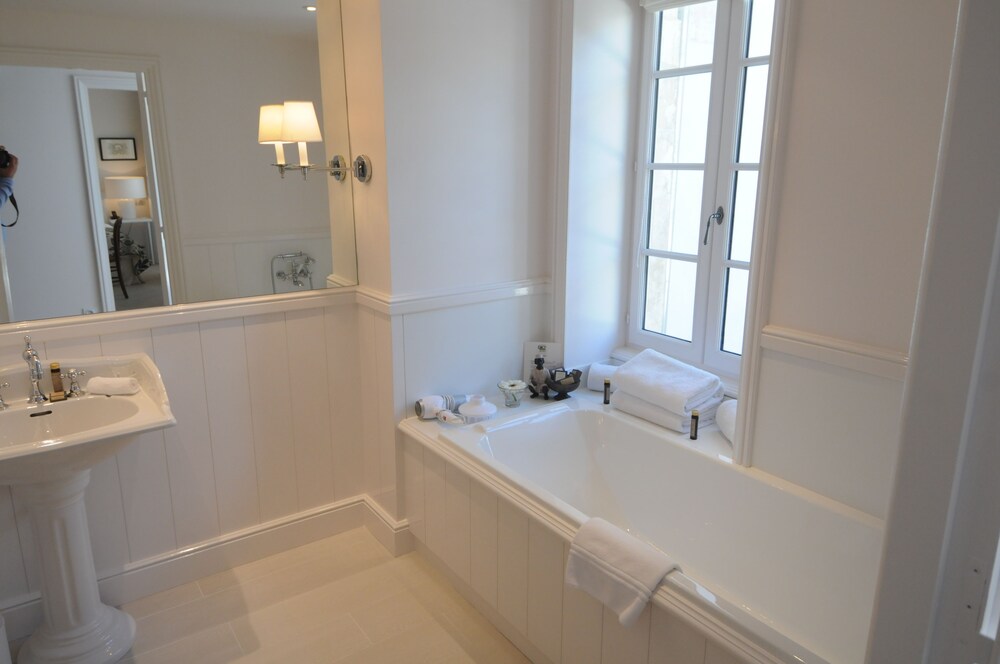 villa clarisse and spa by olivier claire