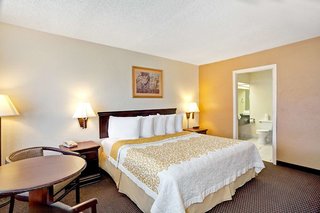 quality inn and suites orlando east ucf area