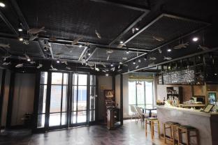 fish inn east nanjing road