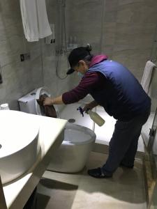 fish inn east nanjing road