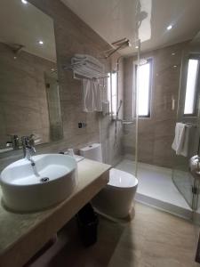 fish inn east nanjing road