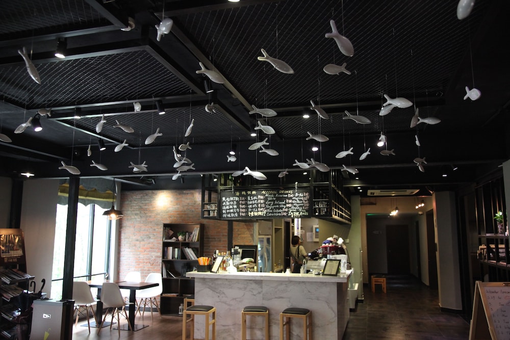 fish inn east nanjing road