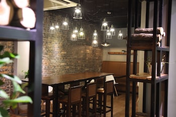 fish inn east nanjing road