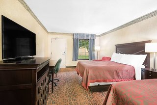 Days Inn & Suites By Wyndham York,Harrisburg - Hershey>>East Berlin,2.5 star