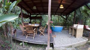 tree house beachfront lodge