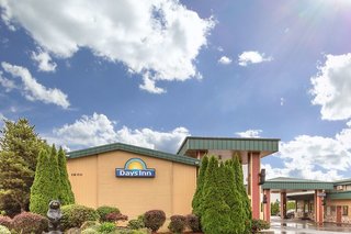 Days Inn By Wyndham Black Bear,Marion>>Keizer,3 star
