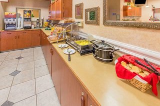 days inn by wyndham black bear