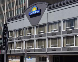 Days Inn By Wyndham Ottawa,Ontario>>Ottawa,4 star
