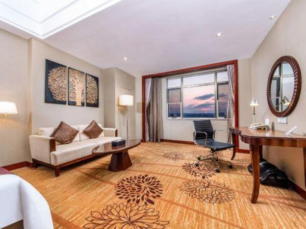 country garden phoenix hotel