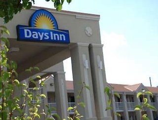 Days Inn By Wyndham Orange,Mauriceville>>Beaumont,2 star