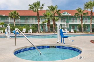 Days Inn By Wyndham Port Aransas Tx,Port Aransas>>Corpus Christi,2 star