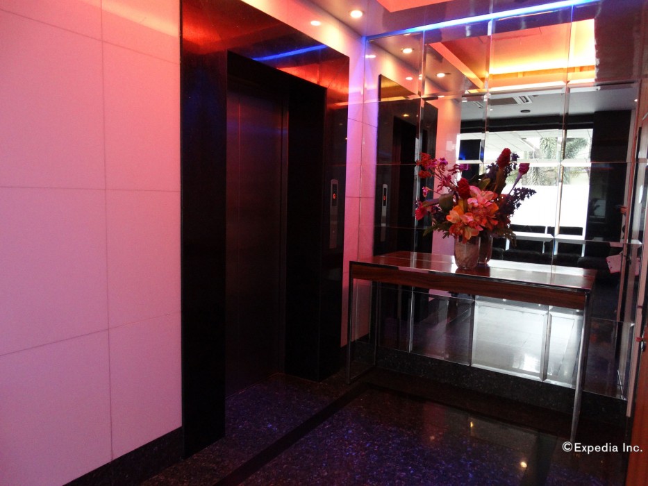 blueberry tourist hotel