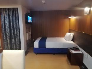 blueberry tourist hotel