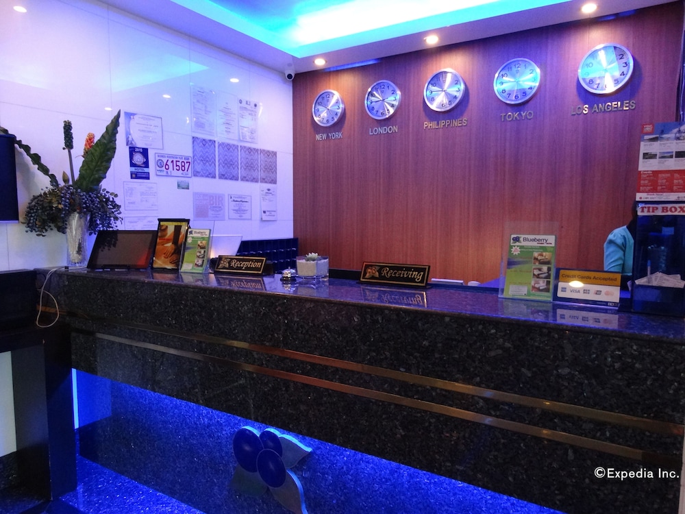 blueberry tourist hotel