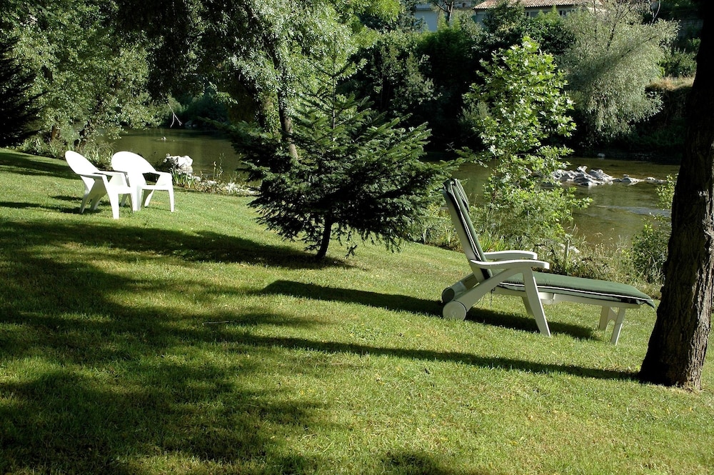 logis hotel les norias