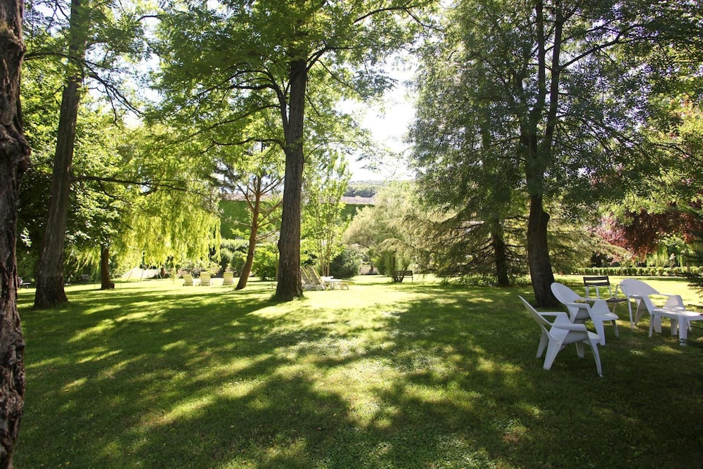 logis hotel les norias