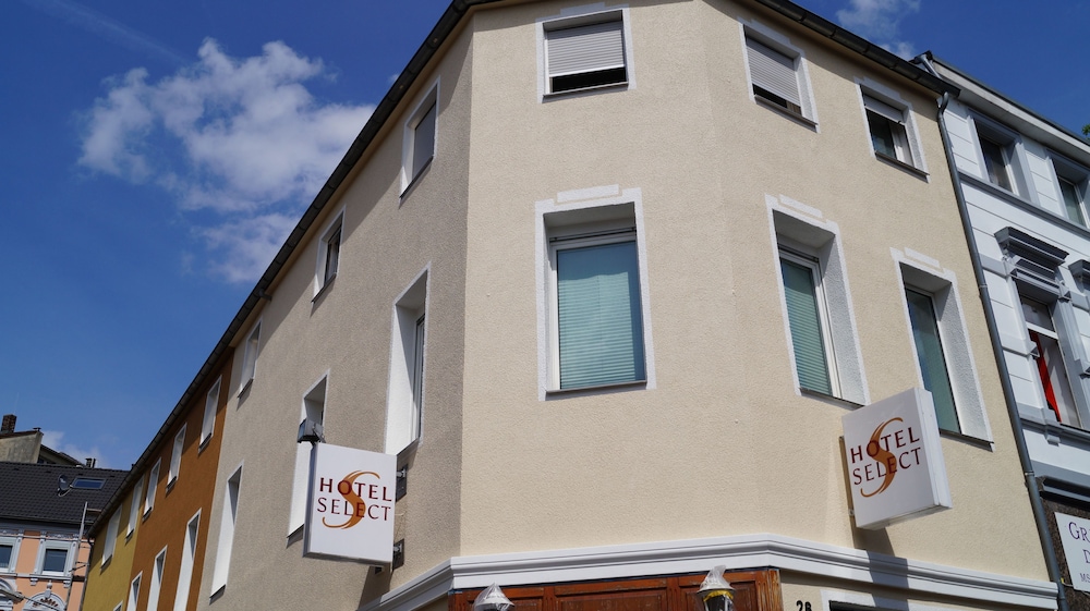 hotel select