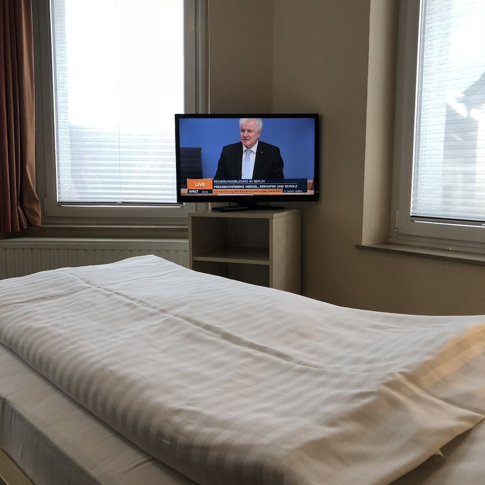 hotel select