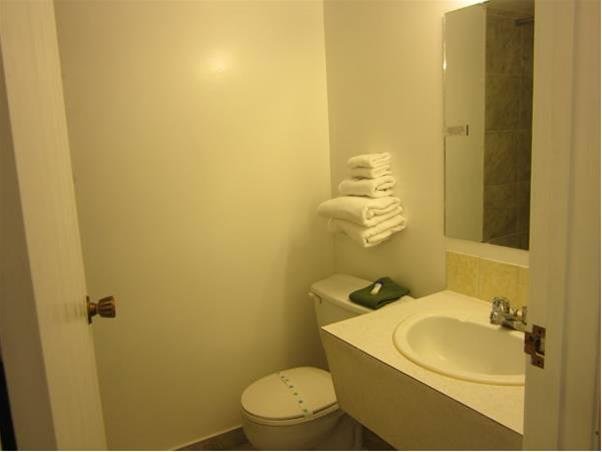 Peace Villa Motel,1641 Alaska Avenue,3 star