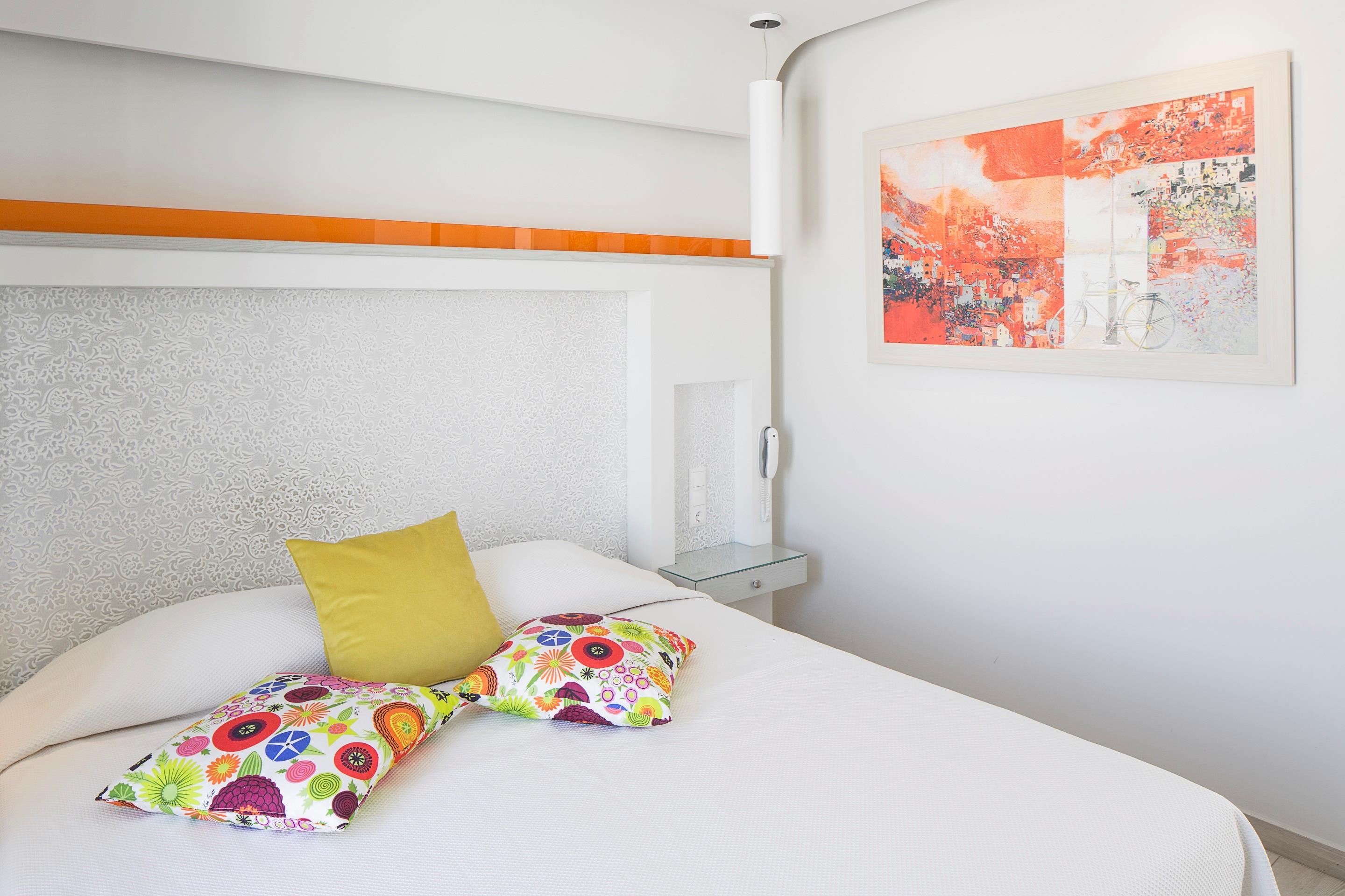 kouros art hotel adults only