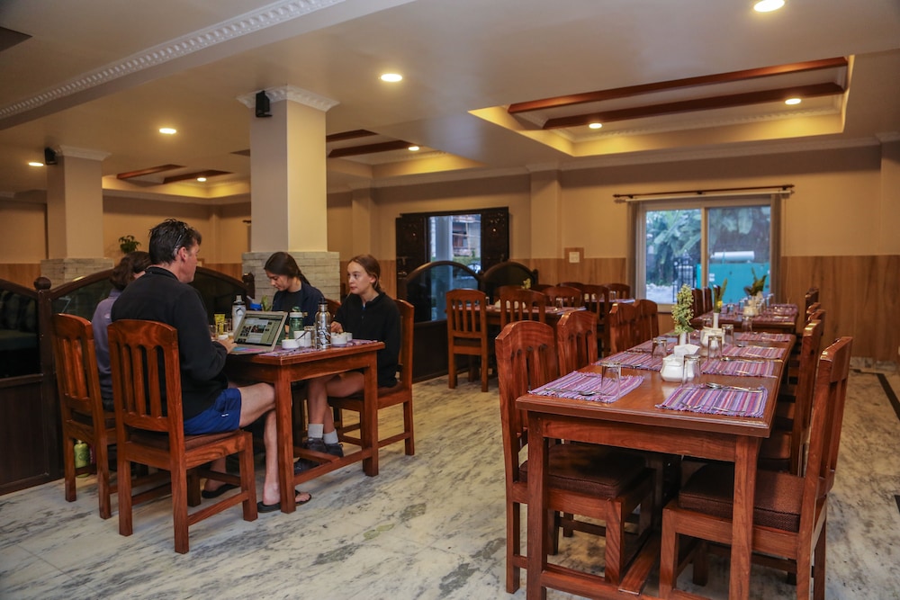 pokhara choice inn