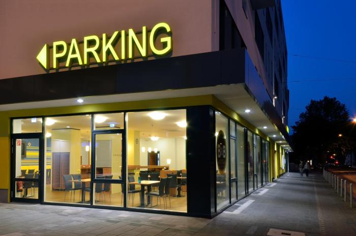 bandb hotel dusseldorf mitte