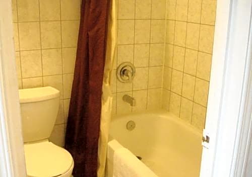 Wayfare Motel,Kitchener>>Guelph,2 star