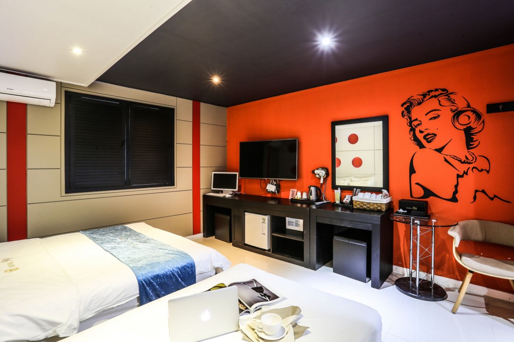 hotel 99