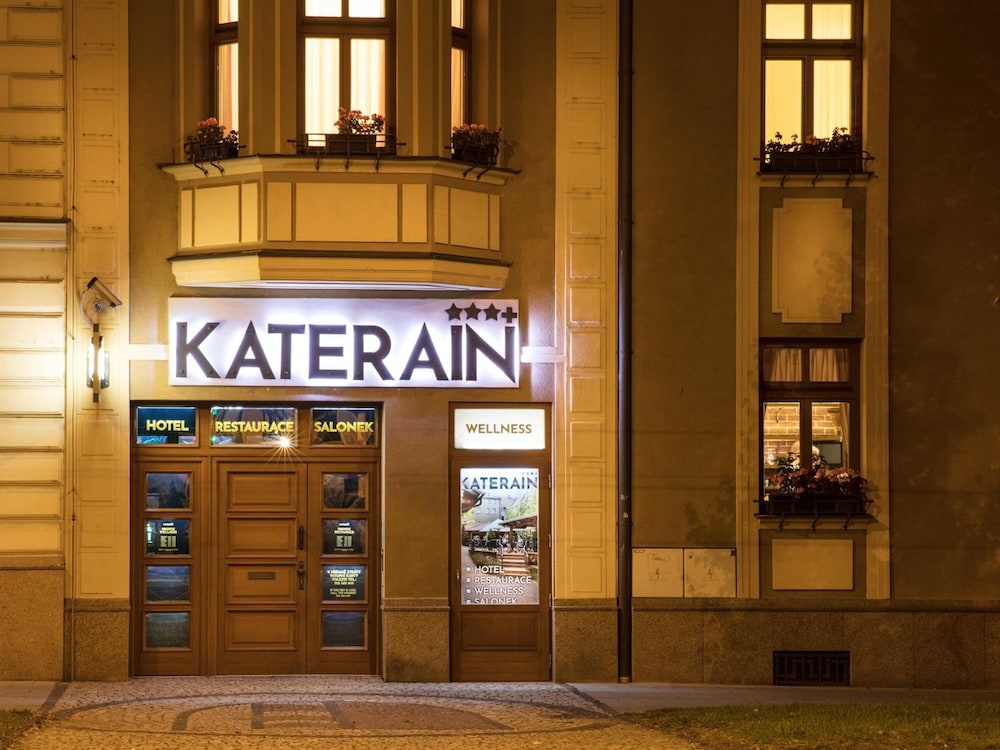 hotel katerain