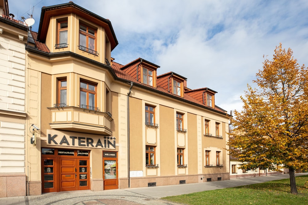 hotel katerain