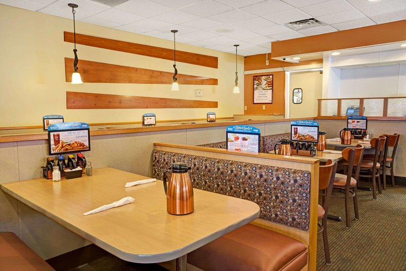 days inn by wyndham st augustine i 95 outlet mall