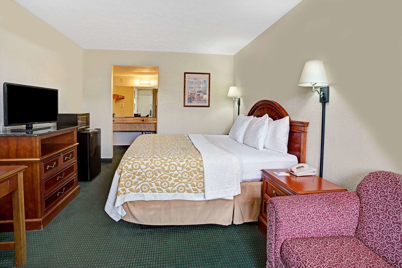 days inn by wyndham st augustine i 95 outlet mall