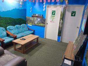 ch travellers inn