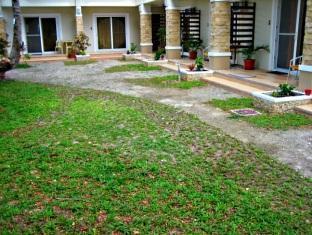 ernests place boracay