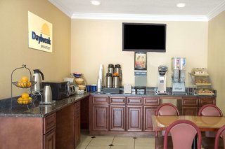 days inn washington dc gateway