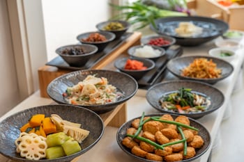 art hotel miyazaki sky tower