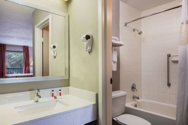 days inn by wyndham wilson