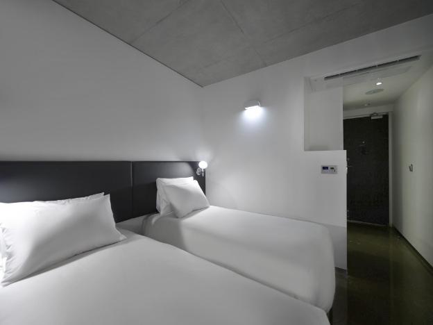 creto hotel myeongdong