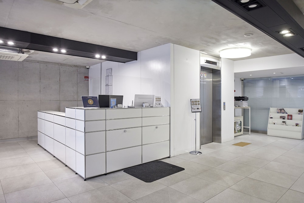 creto hotel myeongdong