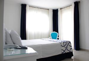 hotel suite santa rosa