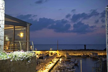 L'auberge De La Mer,Byblos>>Batroun,4 star