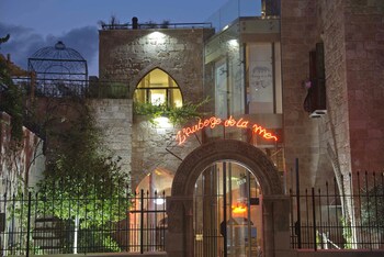 L'auberge De La Mer,Byblos>>Batroun,4 star