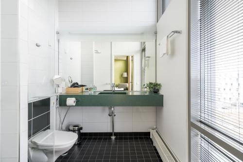 hiisi hotel helsinki jatkasaari