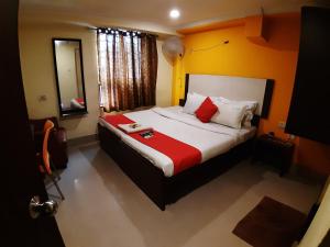 Hotel Akash Inn,Tiruvallur>>Chennai,2 star