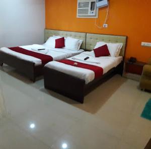 Hotel Akash Inn,Tiruvallur>>Chennai,2 star