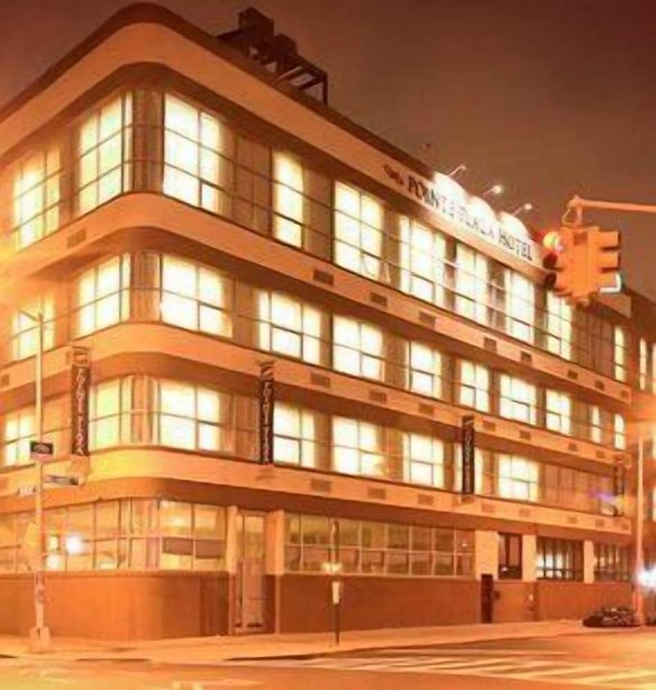 pointe plaza hotel adults only