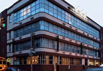 pointe plaza hotel adults only