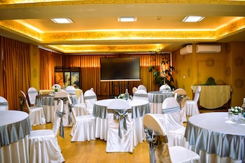 33 Soksoom Centre For Well-Being & Happinesss,Changlimithang Stadium>>Thimphu,4 star