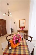 makris beach hotel