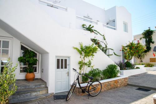 makris beach hotel